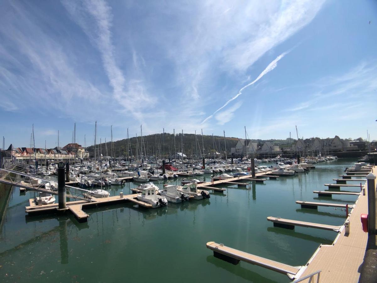 Divine Marina Vue Mer - Piscines Dives-sur-Mer Exterior photo