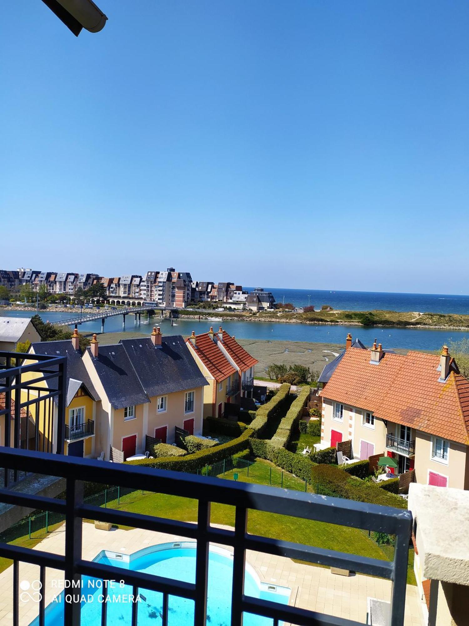 Divine Marina Vue Mer - Piscines Dives-sur-Mer Exterior photo