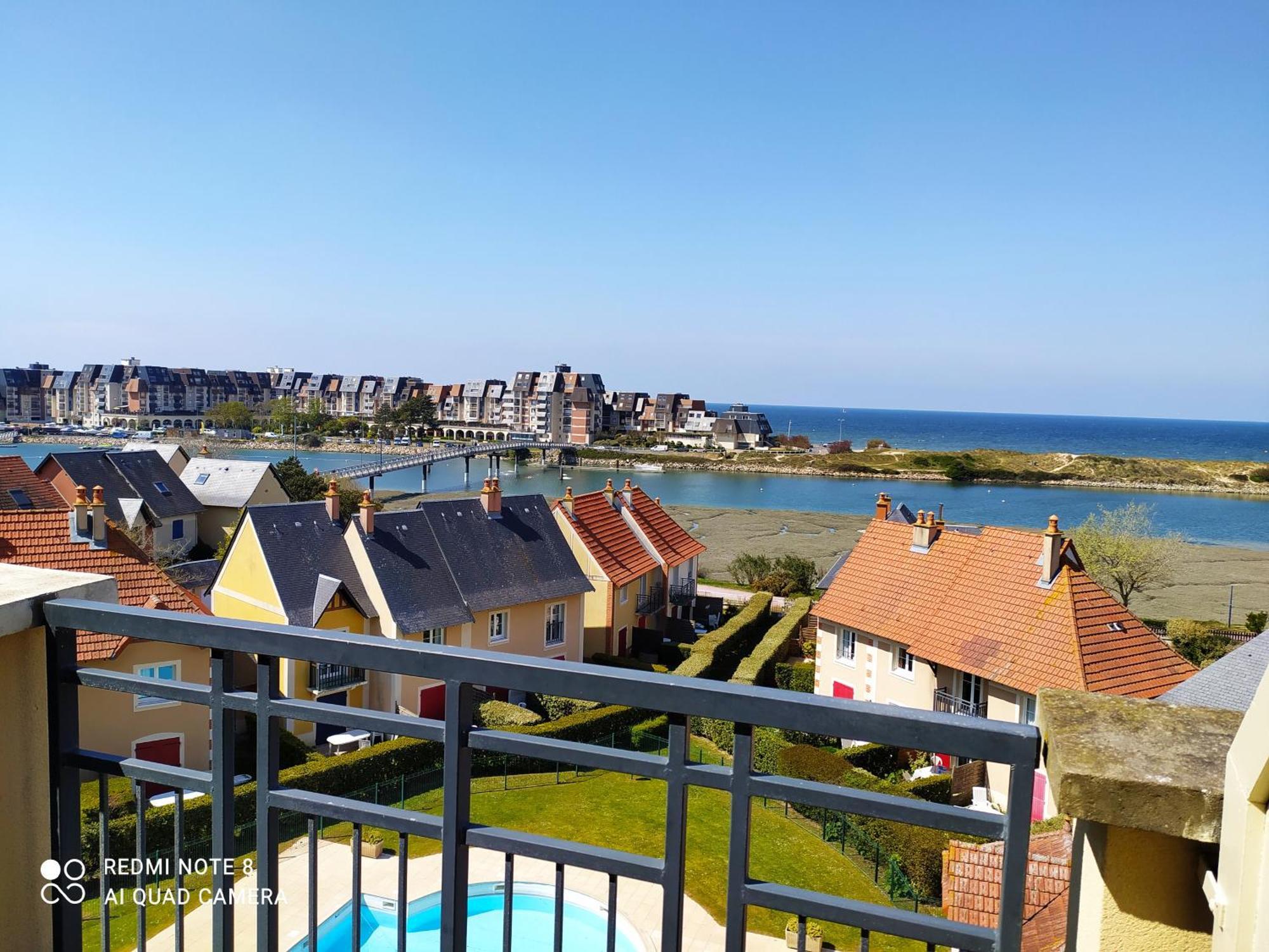 Divine Marina Vue Mer - Piscines Dives-sur-Mer Exterior photo